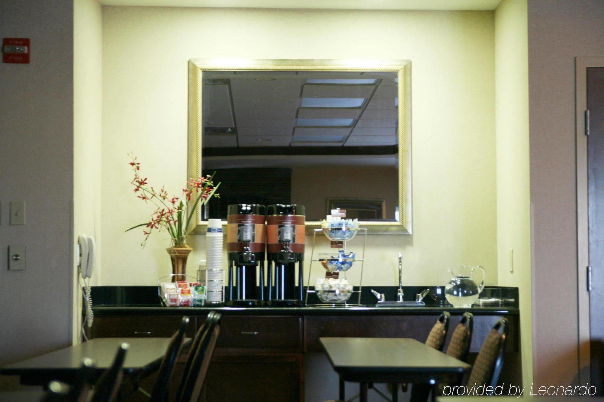 斯托克顿堡汉普顿旅馆酒店 餐厅 照片